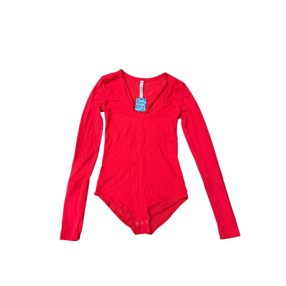 Free People Red Long Sleeve Bodysuit V‎ Neck Snap Closure XS